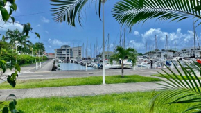 Vue Marina apparemment T2 Classé 3 Etoiles